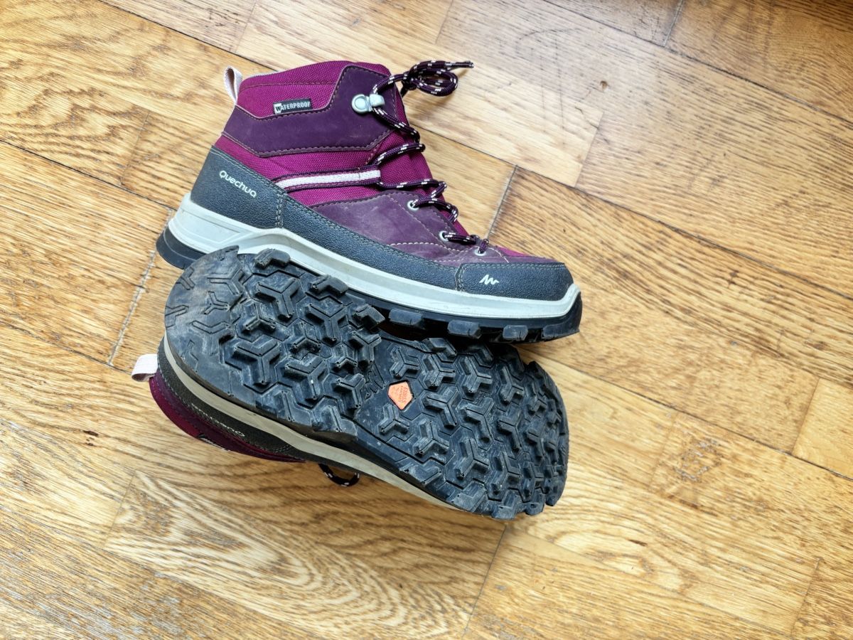 Decathlon Scarpe da donna: Quechua Wanderschuhe Größe 38 – Usato da Zürich venduto da neu_q7hd 2
