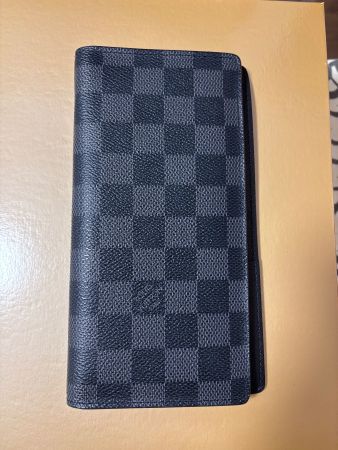 Louis Vuitton Brazza Geldbörse