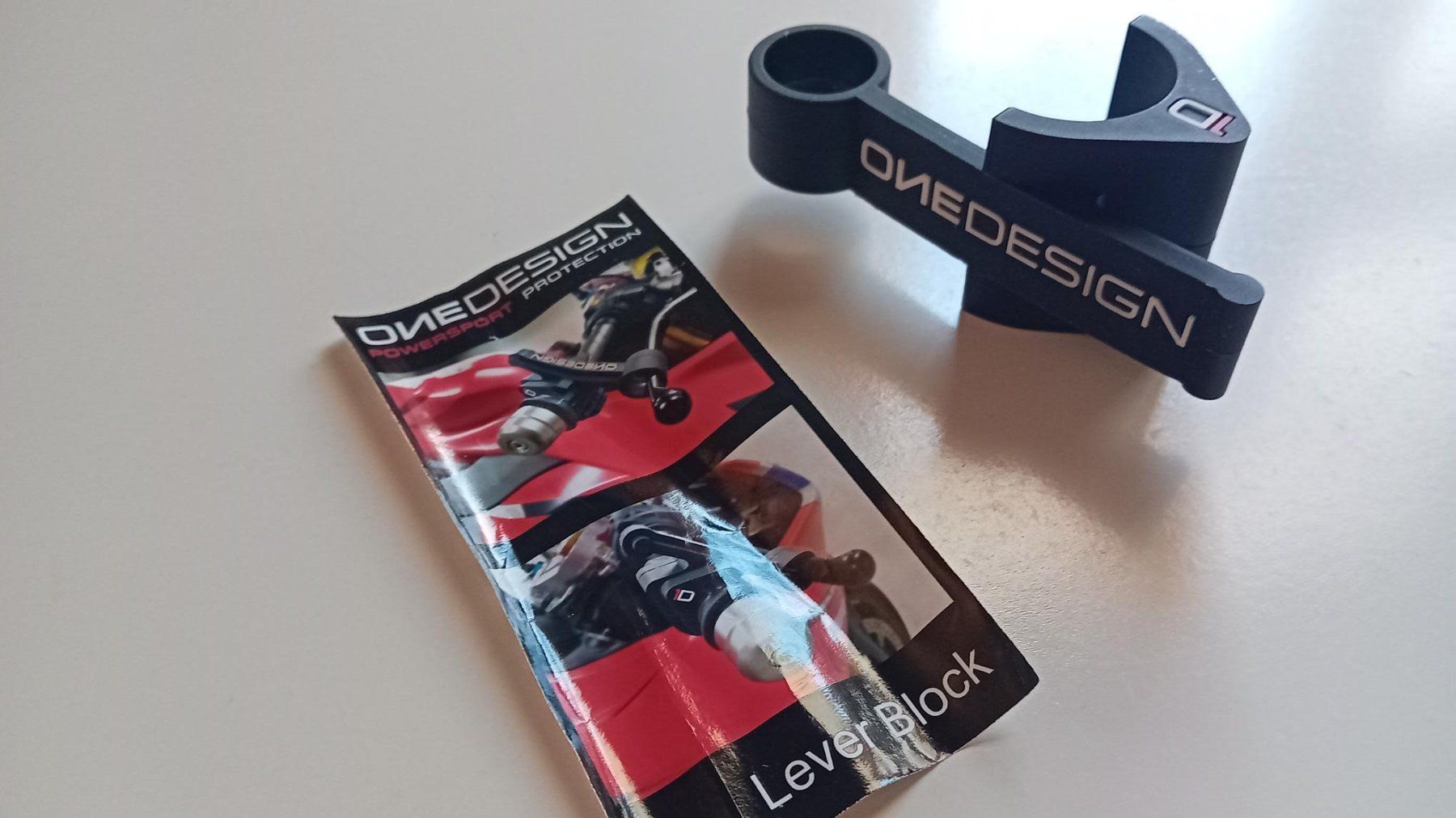 Accessori per altri veicoli: Motorrad Bremshebelschutz One Design Powersport – Nuovo (secondo la descrizione) da Salez venduto da Robe12 3