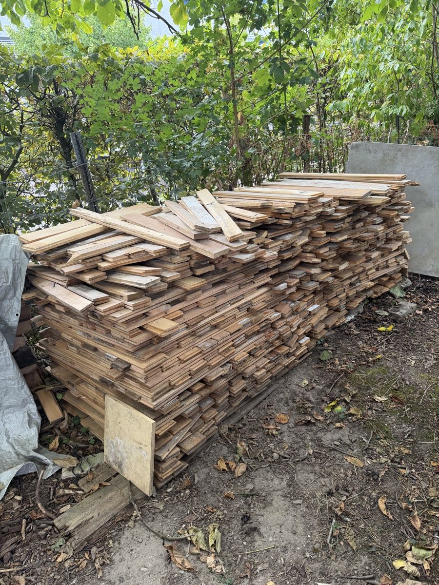 Articoli in legno: Restholz (ehemals Parkettboden – Usato da Staufen venduto da hausi0301
