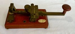 The Swedish Key - Handgefertigter Morse-Key - Morsetaste