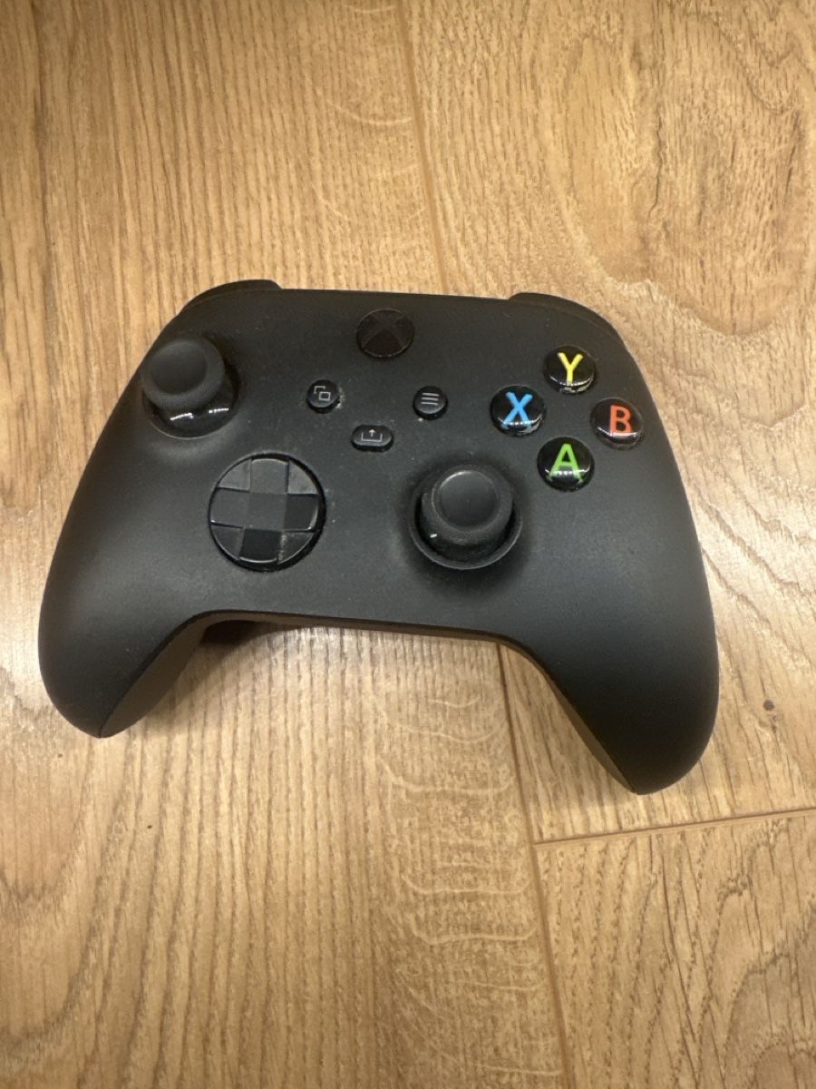 Microsoft Console: Xbox series X – Usato da Liebistorf venduto da Louisella 2