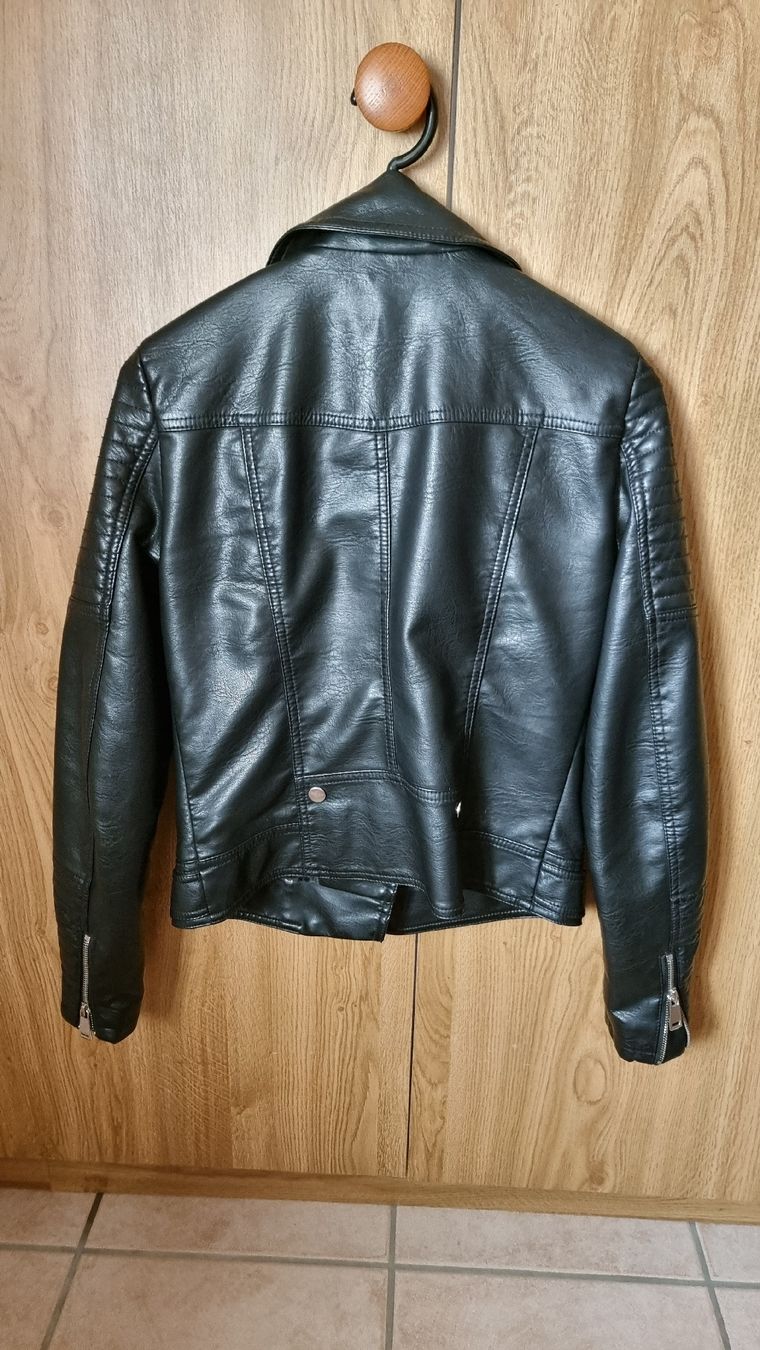 Vero Moda Giacche: Veste imitation cuir S – Usato da Les Breuleux venduto da Mily1991 1