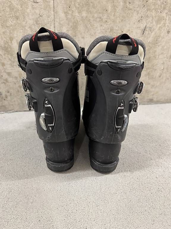 Scarpe da donna: Damen Skischuhe – Usato da Urtenen-Schönbühl venduto da sie_rah 2