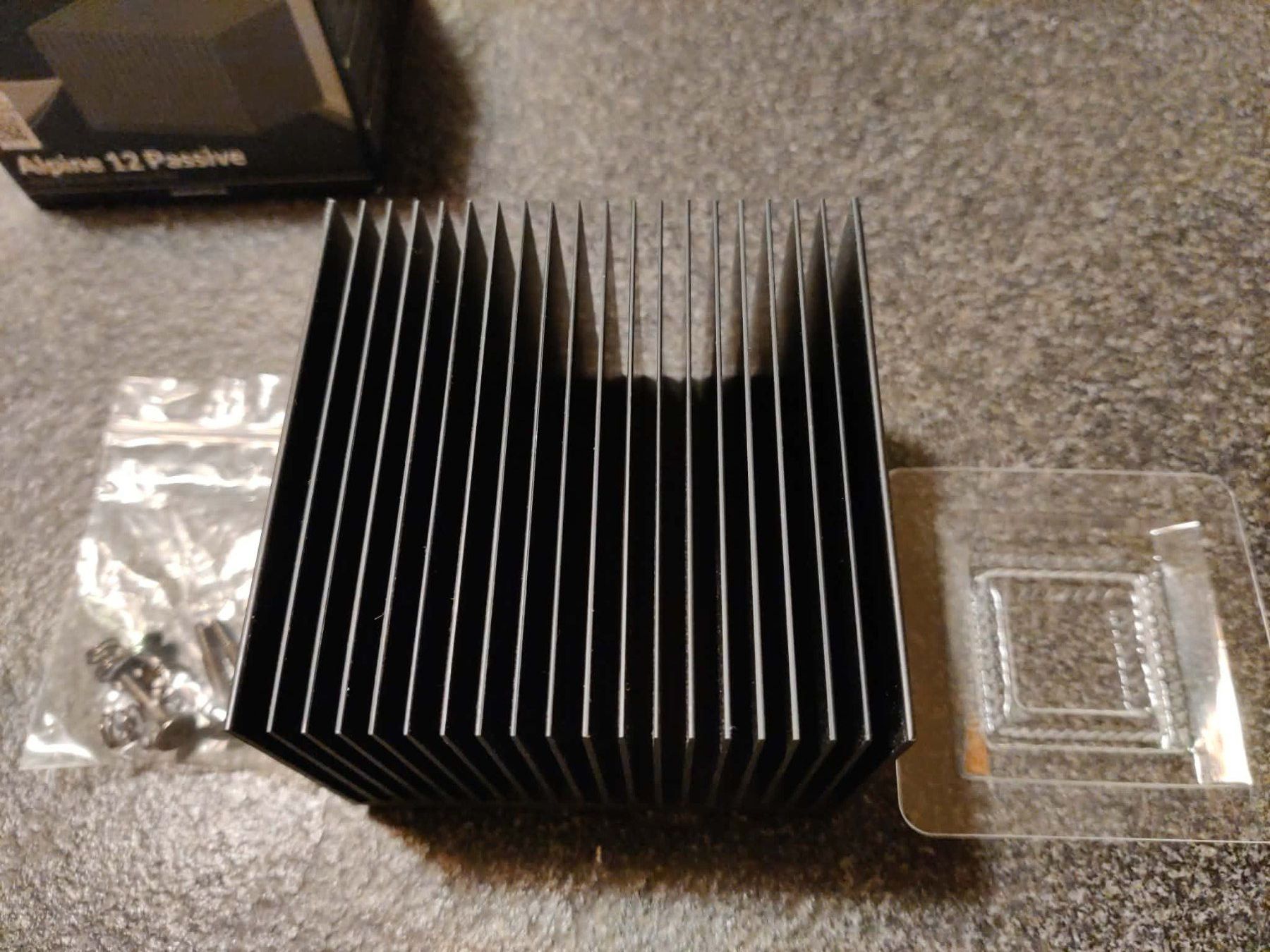 Intel Elektronikbauteile: Arctic Alpine 12 Passive 0DB Intel CPU Cooler – Gebraucht aus Genève von Rally022