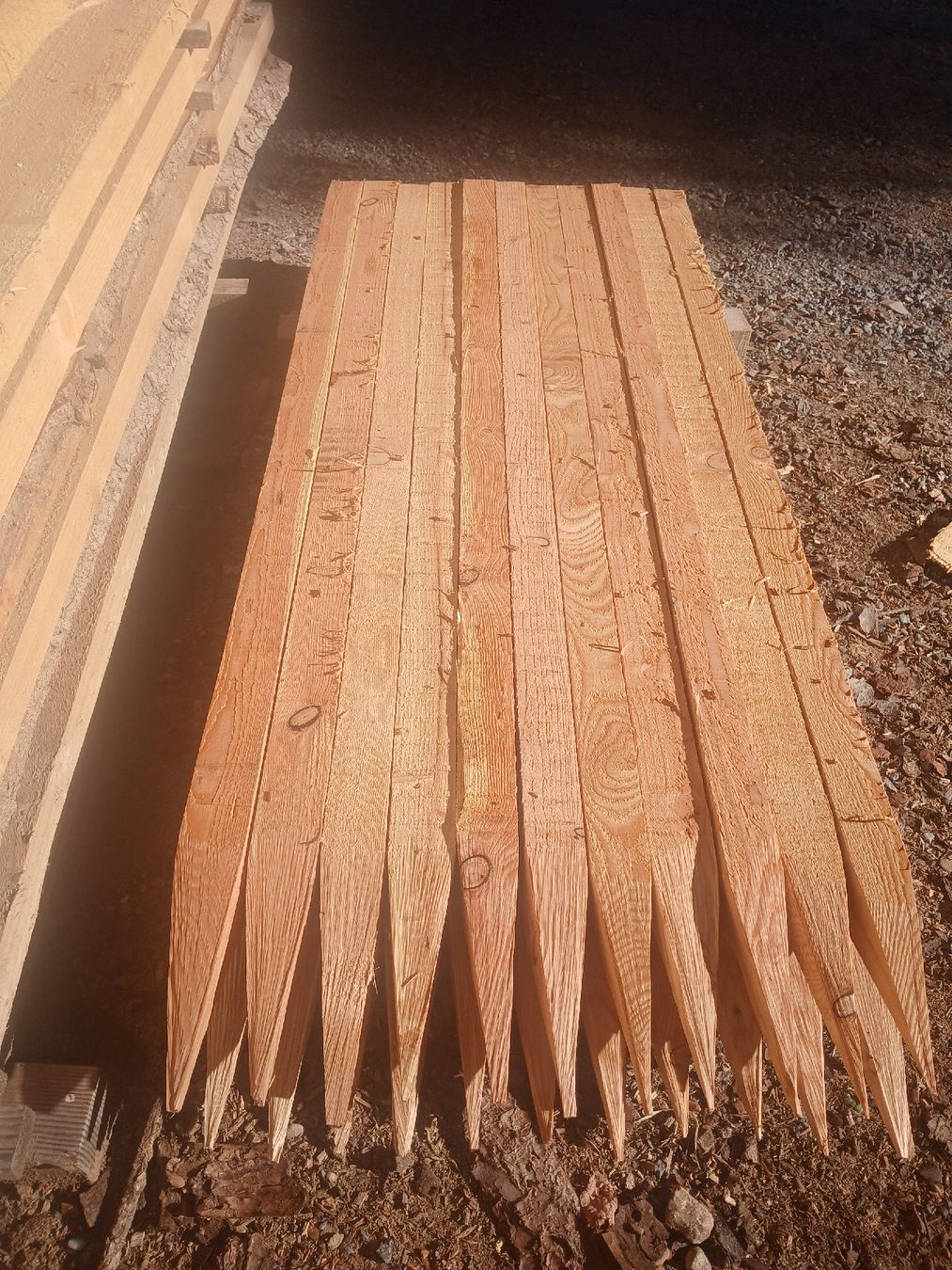 Clôtures: Lärche Pfähle – Neuf avec emballage d'origine à Willisau par Holz1988