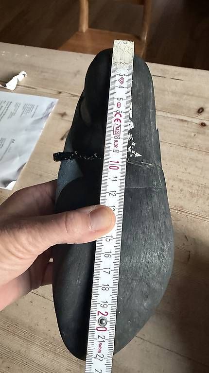 Scarpe da uomo: Kletterfinken ca 38 – Usato da Aegerten venduto da viv_w9y5 2