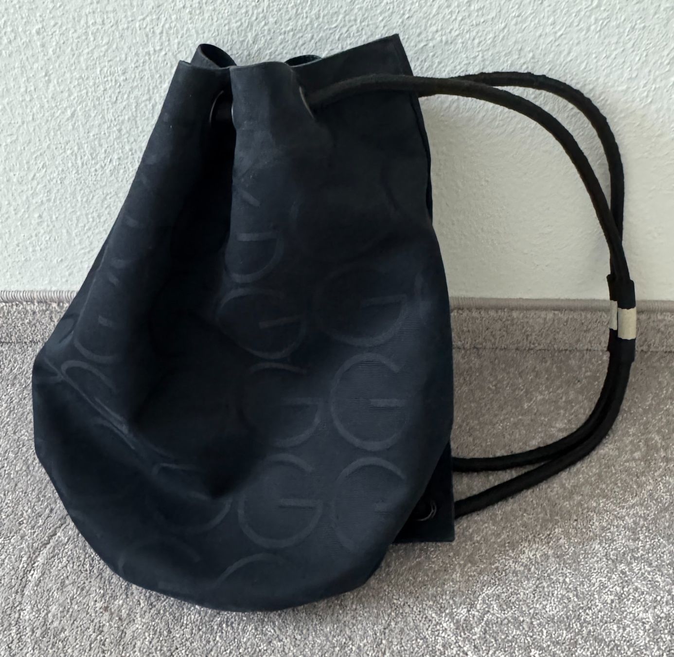 Gucci Borse: Gucci GG Monogram Slingbag, selten, Vintage – Usato da Zuerich venduto da muzuto 1