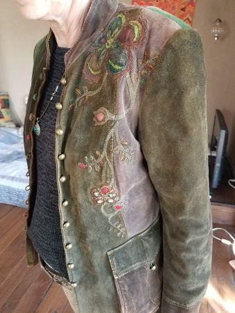Wunderschöne Meindl Wildlederjacke Tracht Grösse M