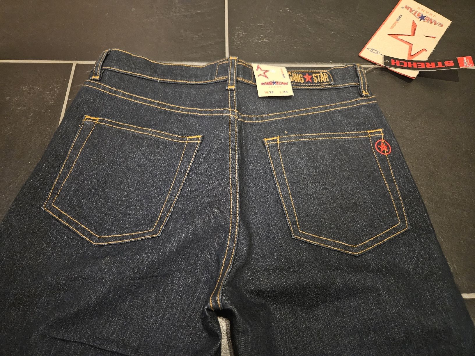 G-Star Jeans: G-Star Jeans – Nuovo (secondo la descrizione) da Obfelden venduto da IDA_secondhand 4