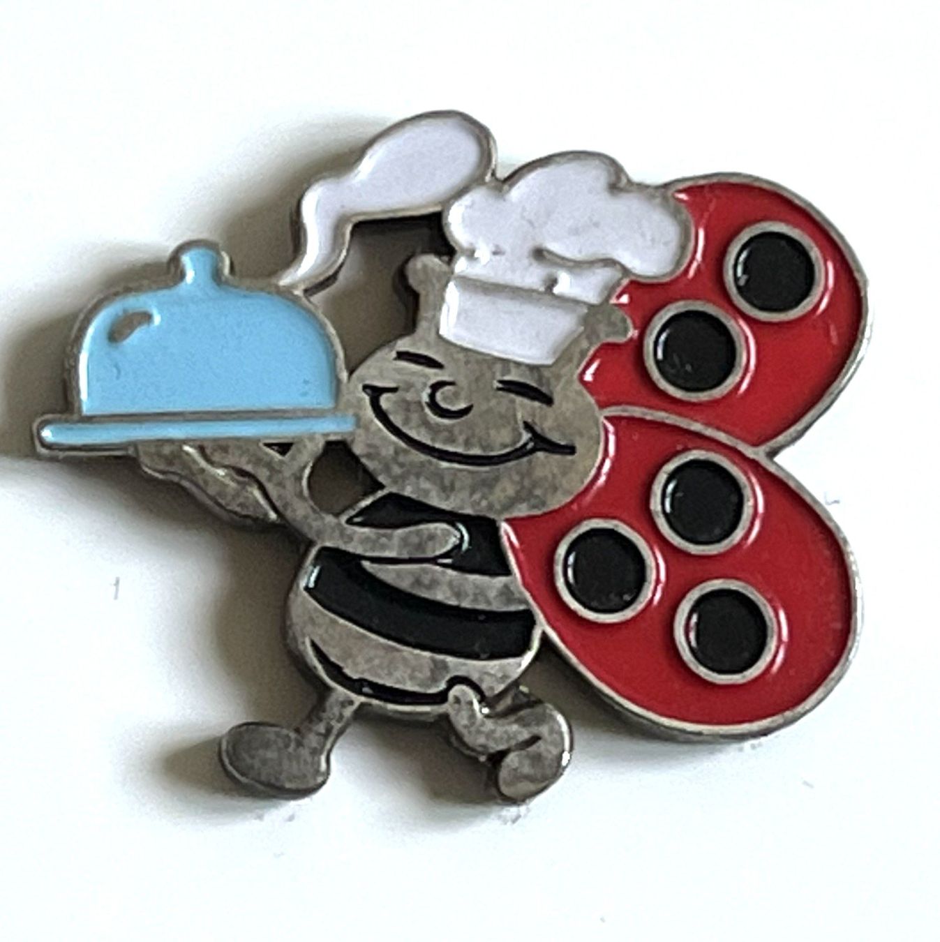 Placchette & Badge: Pin Käfer Koch – Usato da Kriens venduto da TSCH1