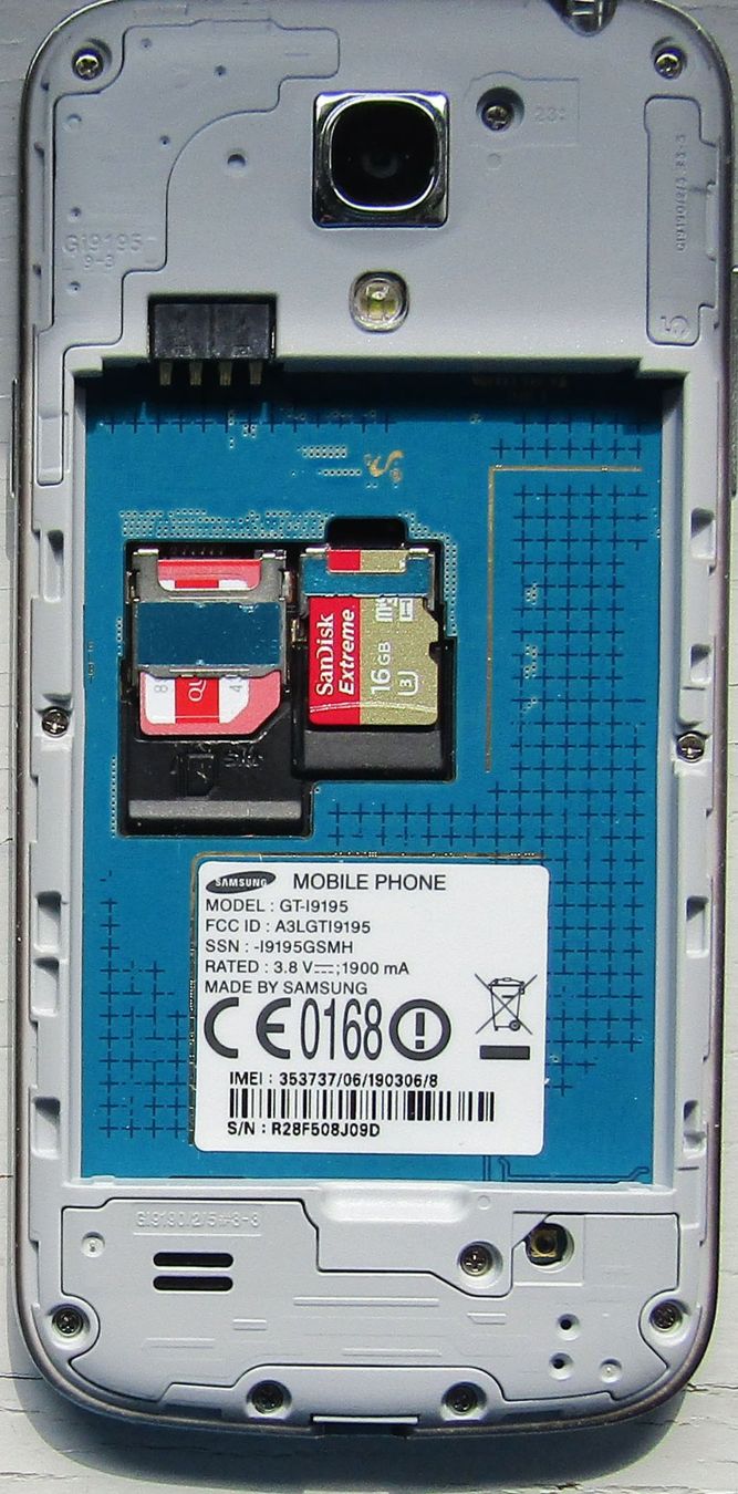 Samsung Portables: Smartphone Samsung Galaxy S4 mini – D'occasion à Baar par sti_khg9 7