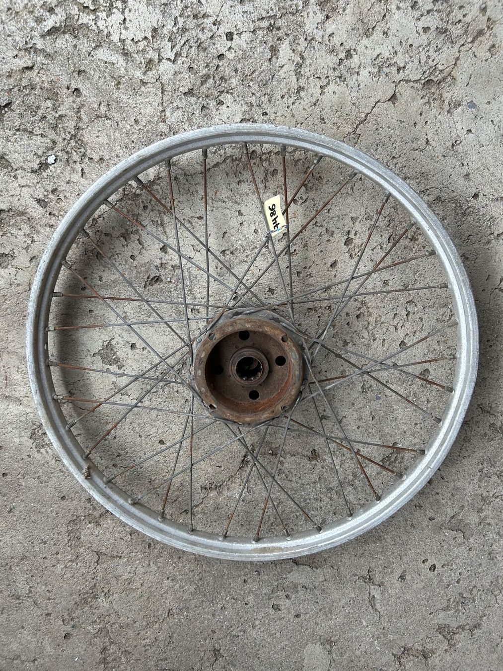 Puch Parti ricambio per ciclomotori: Weinmann 19 Zoll Mofa Speichenrad – Difettoso da Fahrni b. Thun venduto da berger_tuning34