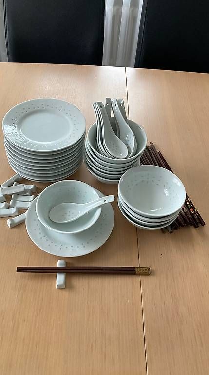 Set di piatti: Chinageschirr – Usato da allschwil venduto da and_y57b