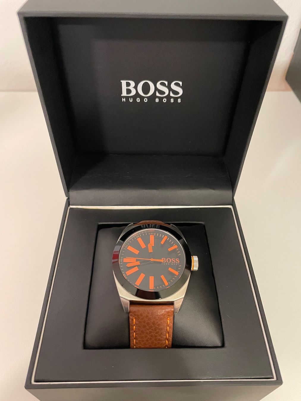Hugo Boss Orologi: HUGO BOSS HERREN UHR – Nuovo e nell'imballaggio originale da Zürich venduto da LIQUIDATOR.CP