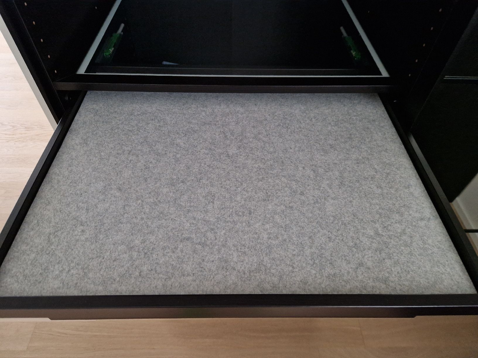 Schränke: IKEA Pax Kleiderschrank – Neu (gemäss Beschreibung) aus Zell ZH von rah_q6gm 7