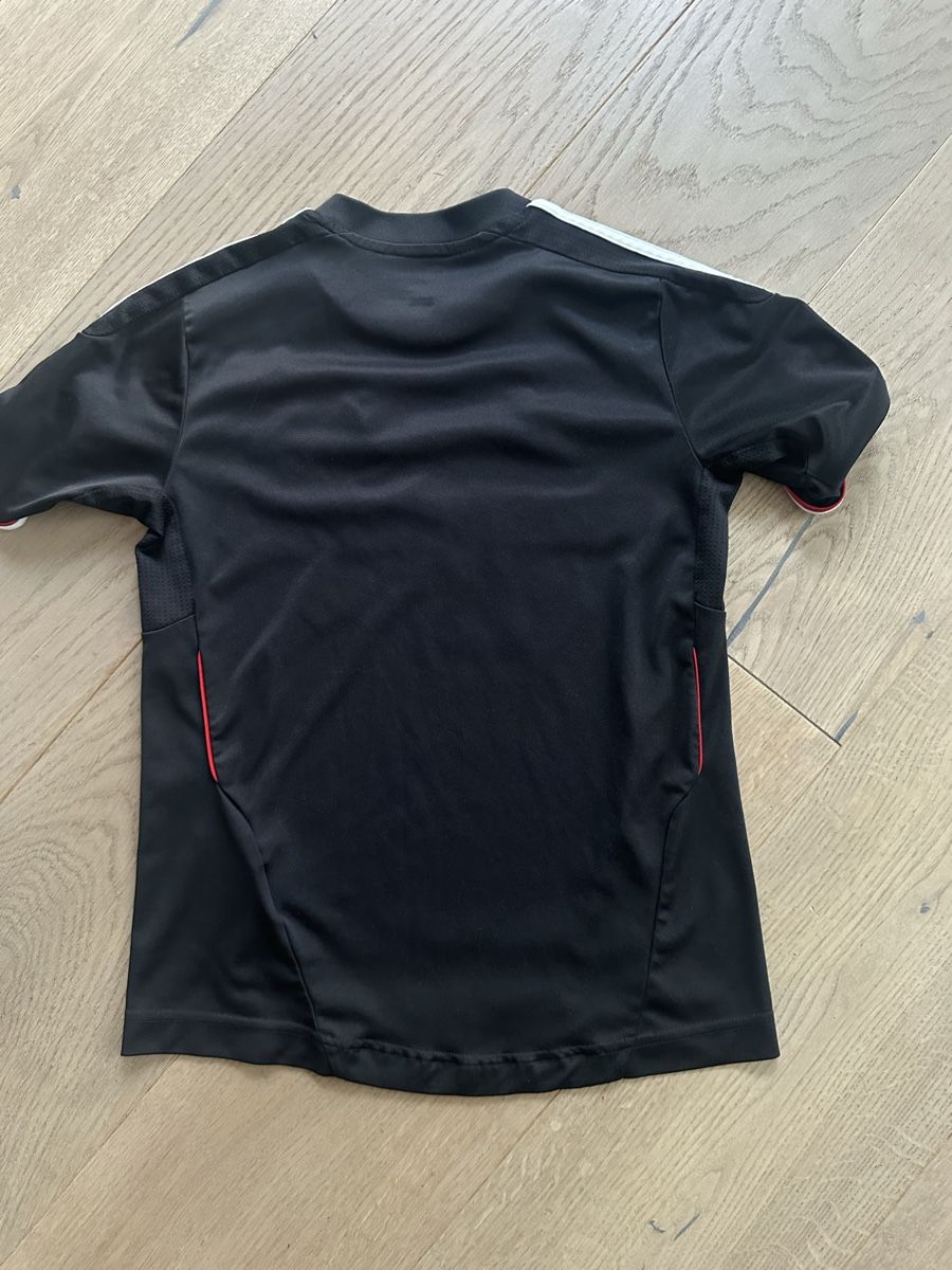 Maillots de corps & Pantalons: Trikot – D'occasion à Embrach par chr_r6sh 1