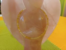 Handgefertigtes Edles Armband aus gelbem Saphir