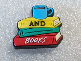 Ansteckpin 287: Coffee & books