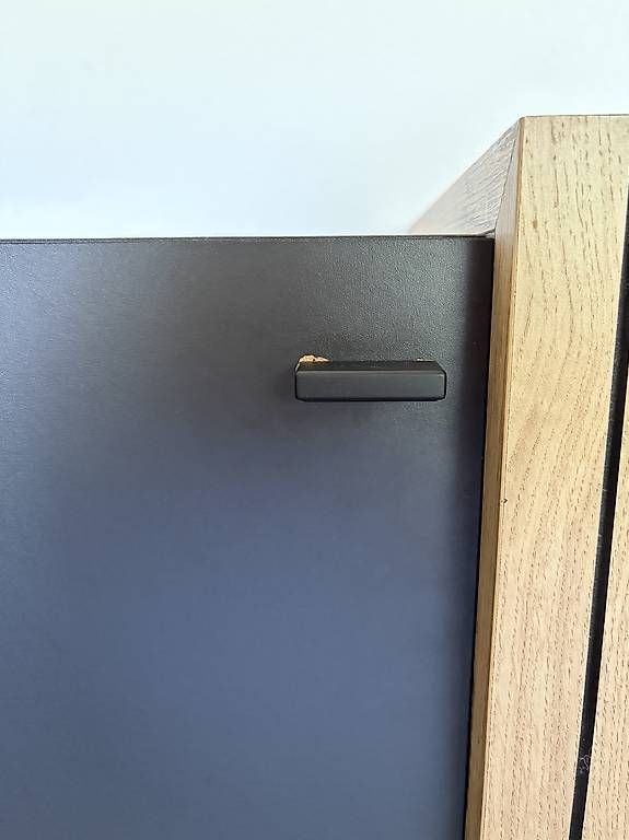Cassettiere: Sideboard Mattschwarz mit Holz – Usato da Möriken AG venduto da ram_n5kf 2