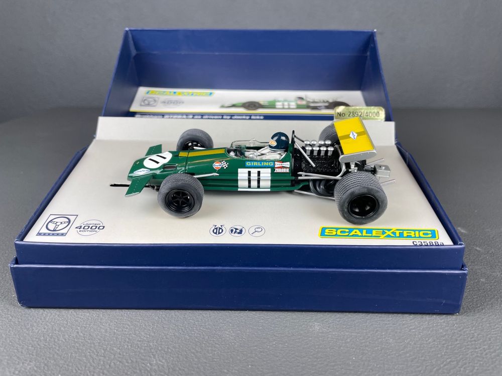 Scalextric Legends Brabham BT26A-3 Jacky Ickx (C3702A)