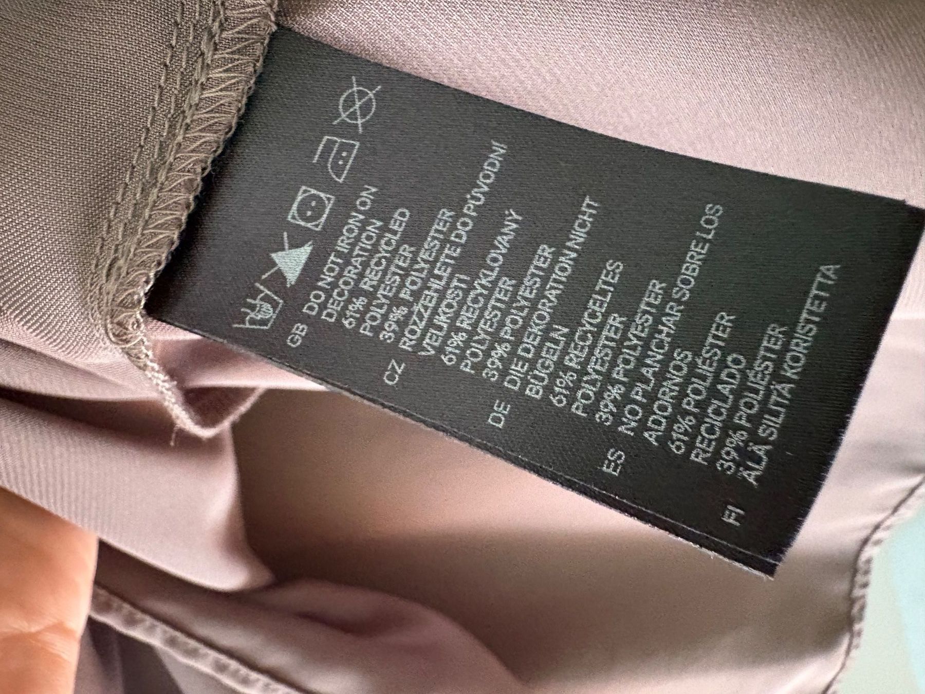 H&M Vestiti: H&M Dress - Size 40 – Usato da Muzzano venduto da Sidney_3 2
