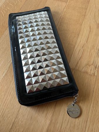 Clutch Queen & Cult schwarz