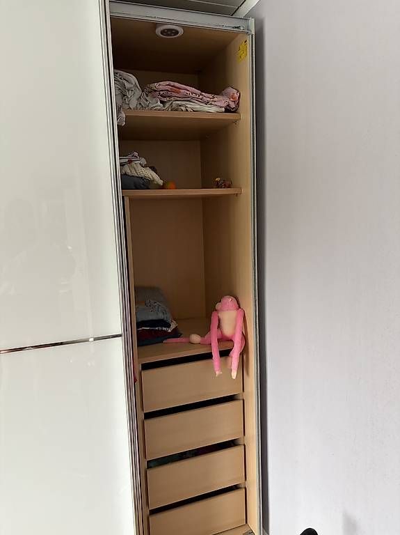Armadi: Kleiderschrank – Usato da Steckborn venduto da mar_r2cf 3