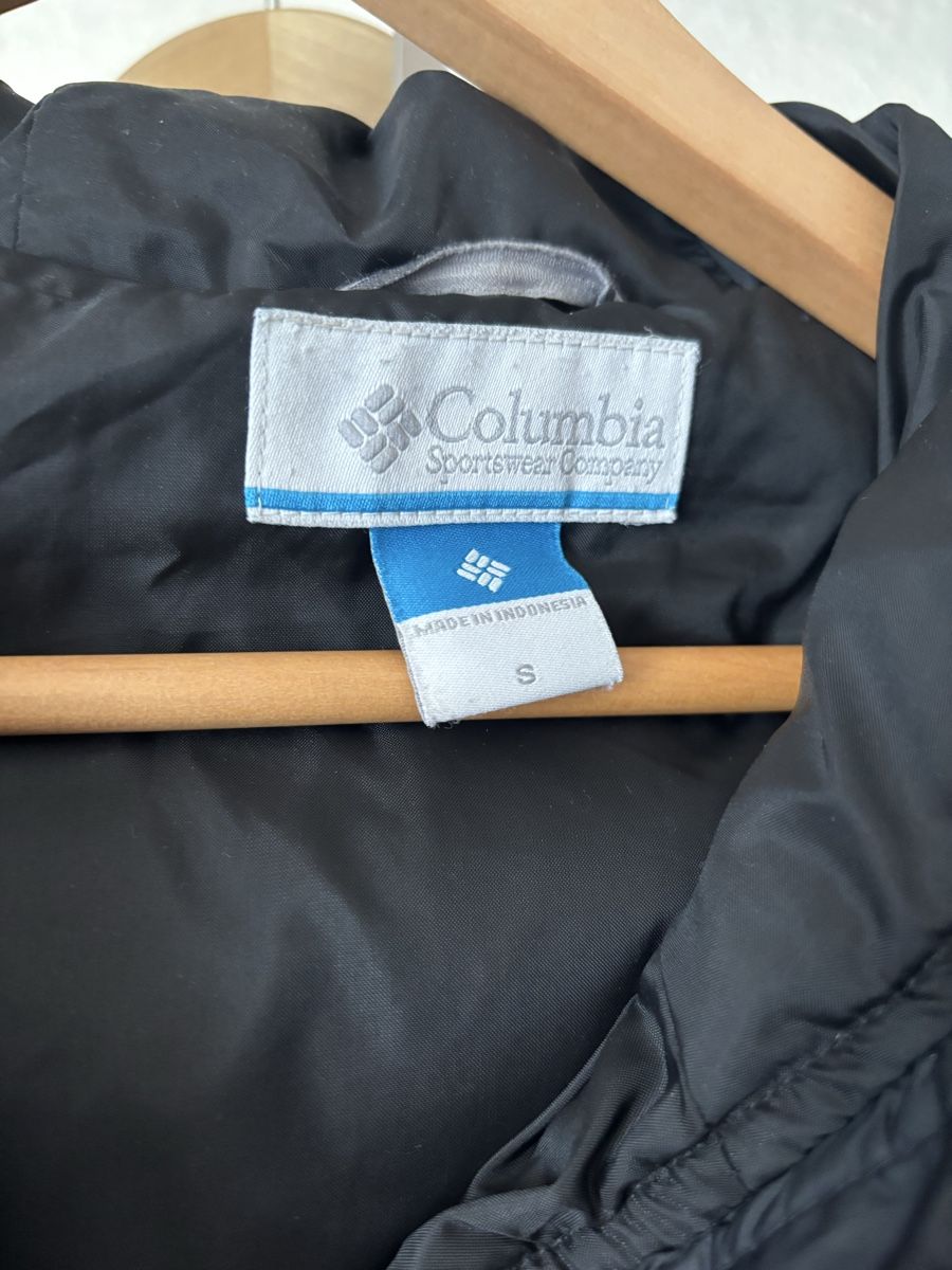 Columbia Giacche: Columbia Pufferjacke mittellang, schwarz, Grösse S – Usato da Seengen venduto da Noelia_St 4