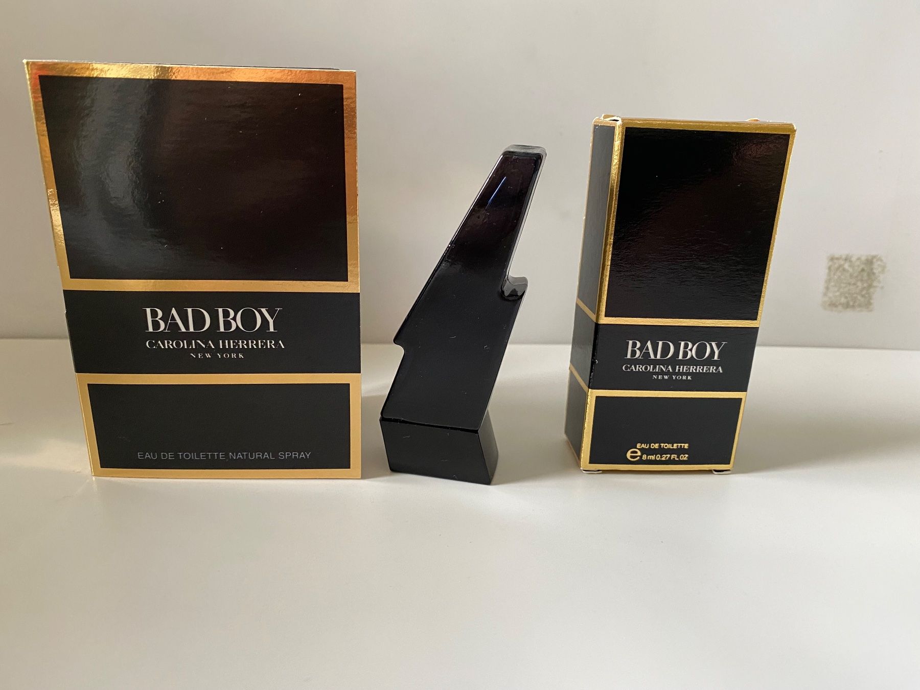 Carolina Herrera Profumi & Eau de Toilette: Miniatures Bad Boy Carolina Herrera – Nuovo e nell'imballaggio originale da Bouveret venduto da wes_7zll