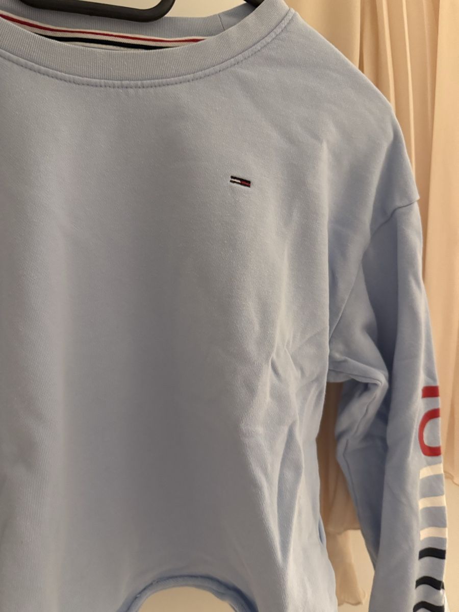 Tommy Hilfiger Pulls & Sweat-shirts: Tommy Hilfiger Sweatshirt – D'occasion à Vaduz par GiuliaSu 1
