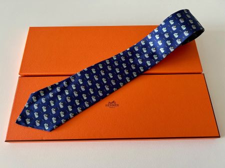 Cravate HERMES-Paris „Noah’s Ark" - avec box original