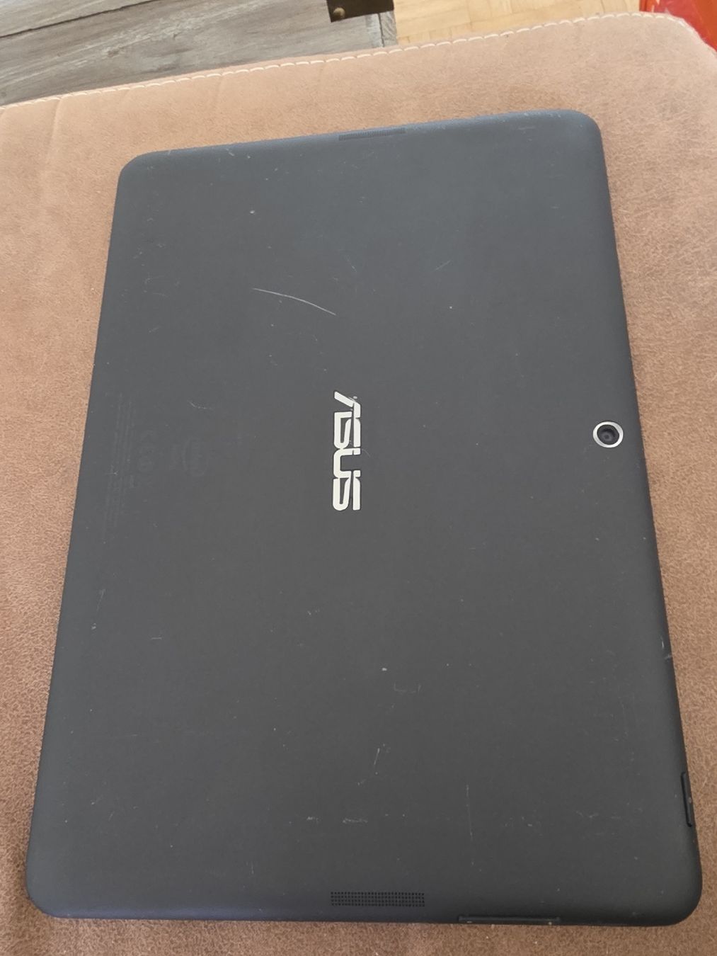 Asus Tablet PC: Asus Tablet – Gebraucht aus Olten von Prinzenstyle