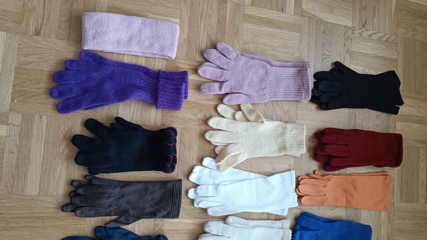 Handschuhe & Handstulpen: Handschuh Set 3 – Gebraucht aus Baden von zuppel 1
