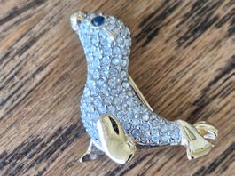 Robben Brosche (ev. von Swarovski), vintage Modeschmuck