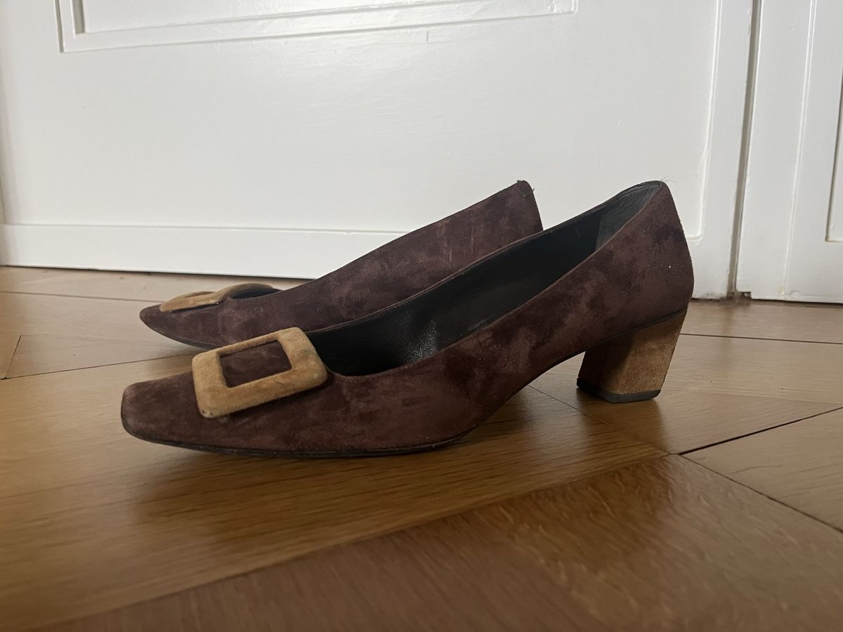 Scarpe da donna: Roger Vivier Suede Ballerinas 38 – Usato da Zürich venduto da StudioCardin 1