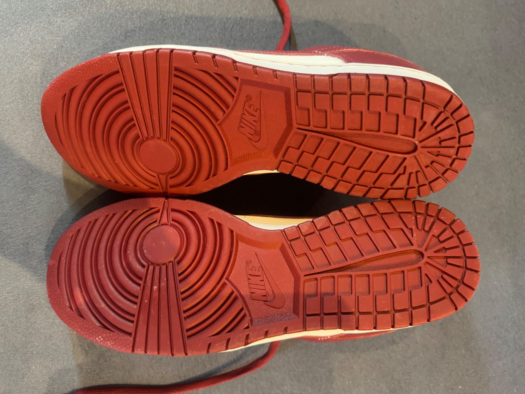 Nike Scarpe da uomo: **** NIKE DUNK LOW RED BORDEAUX **** – Nuovo e nell'imballaggio originale da Giumaglio venduto da soloemi 5