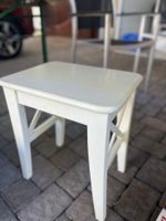 Weisser Holz Hocker