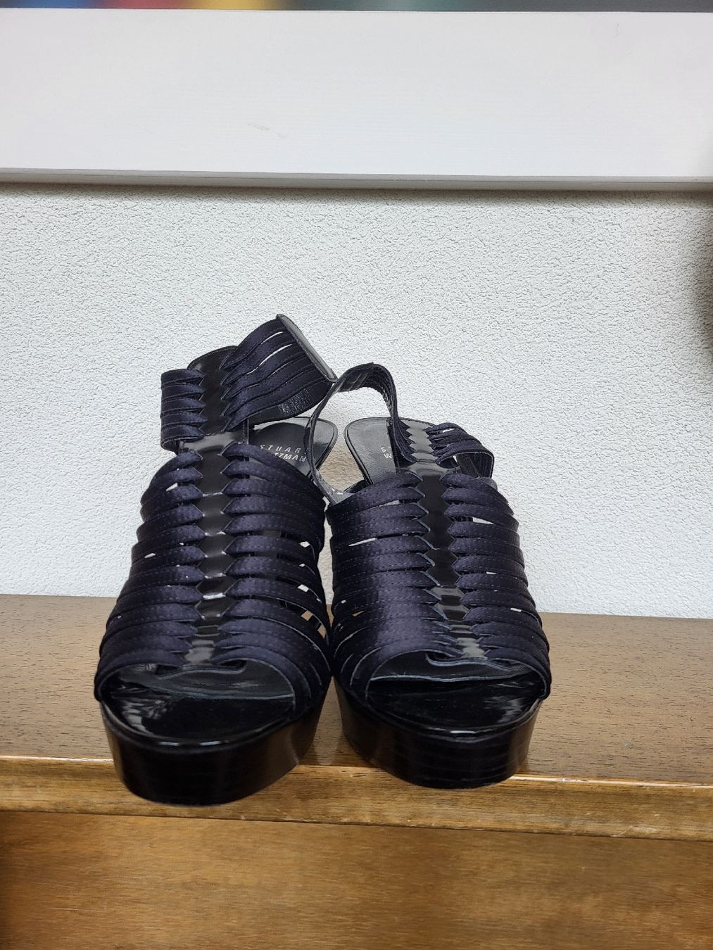 Stuart Weitzman Scarpe da donna: Originale Stuart Weitzman Sandale – Nuovo (secondo la descrizione) da Zweisimmen venduto da Adorable 1