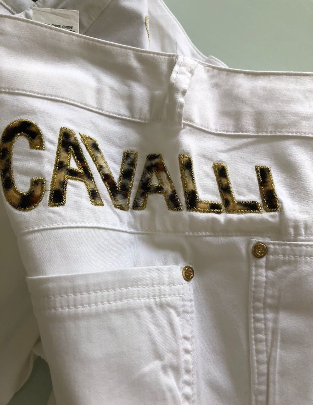 Roberto Cavalli Hosen: HOSE Roberto Cavalli Weiss Capri-hose – Neu (gemäss Beschreibung) aus Adliswil von Jessik0 5