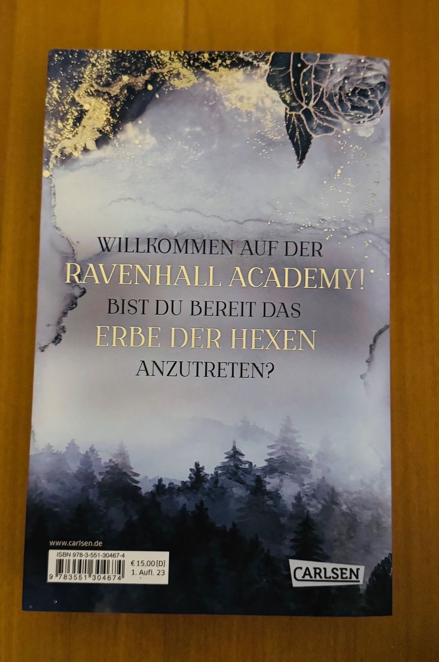 Libri: Ravenhall Academy- Julia Kuhn – Usato da Bettwil venduto da bellis_perennis_222 1