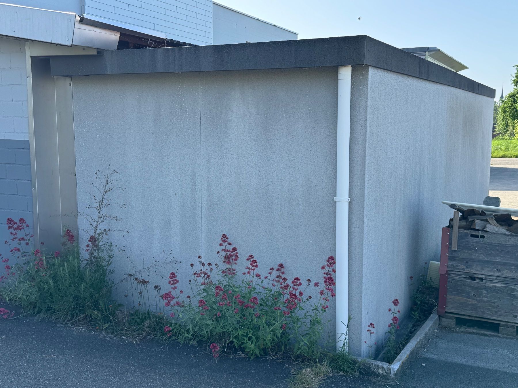 Rifugi: Fertiggarage in Stahlelement-Systembauweise – Usato da Mörschwil venduto da Y.Eberle 1