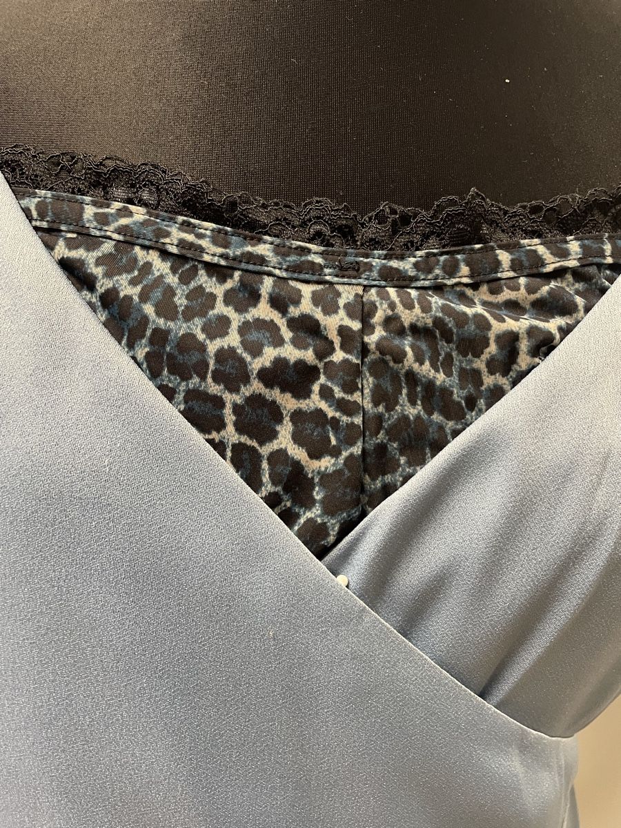 H&M Kleider: Sommerliches Wickelkleid, ciel – Gebraucht aus Urdorf von Anassor 4