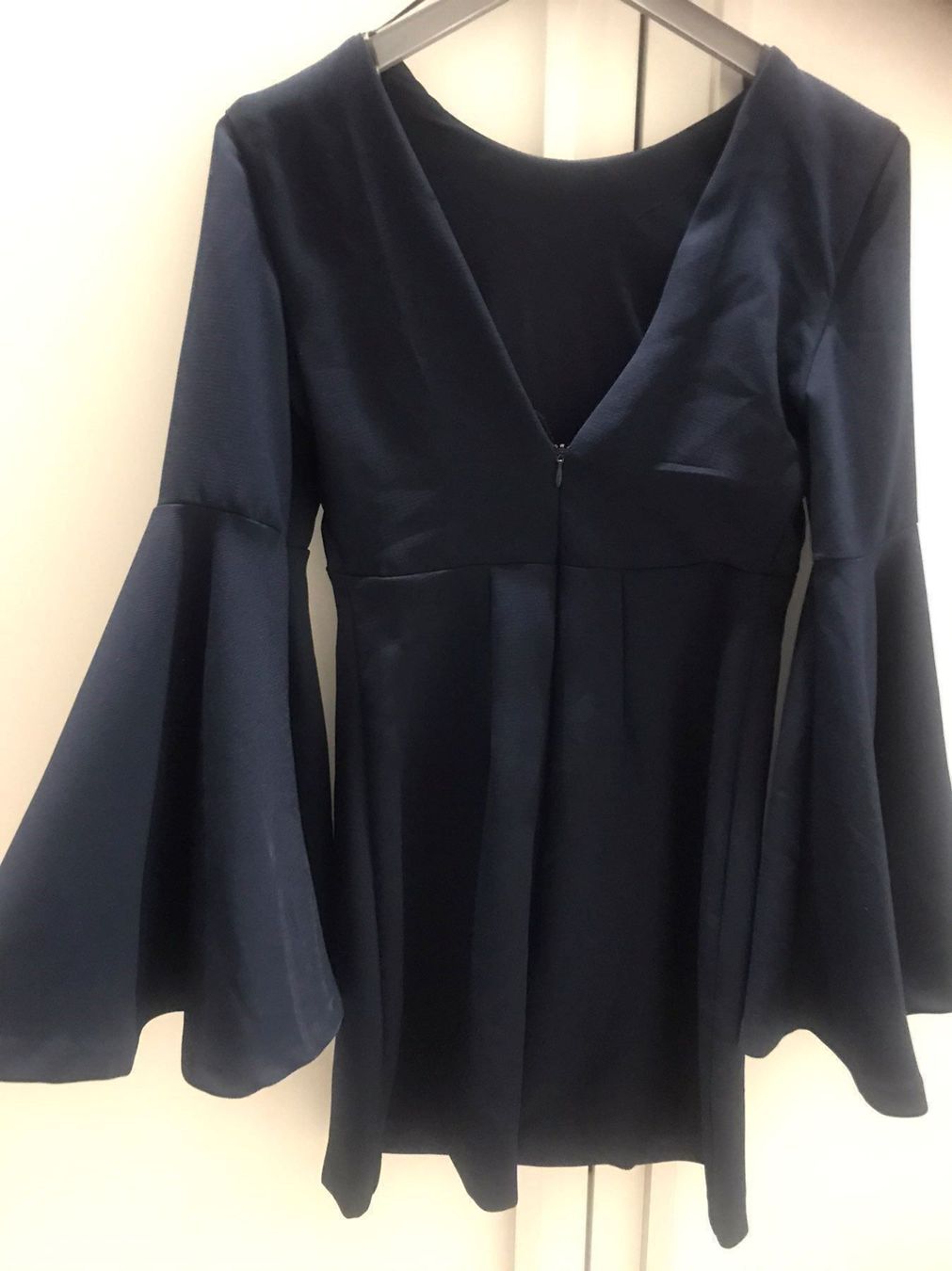 Vestiti: Glamuröses Kleid – Nuovo (secondo la descrizione) da Rothrist venduto da ilodj 1