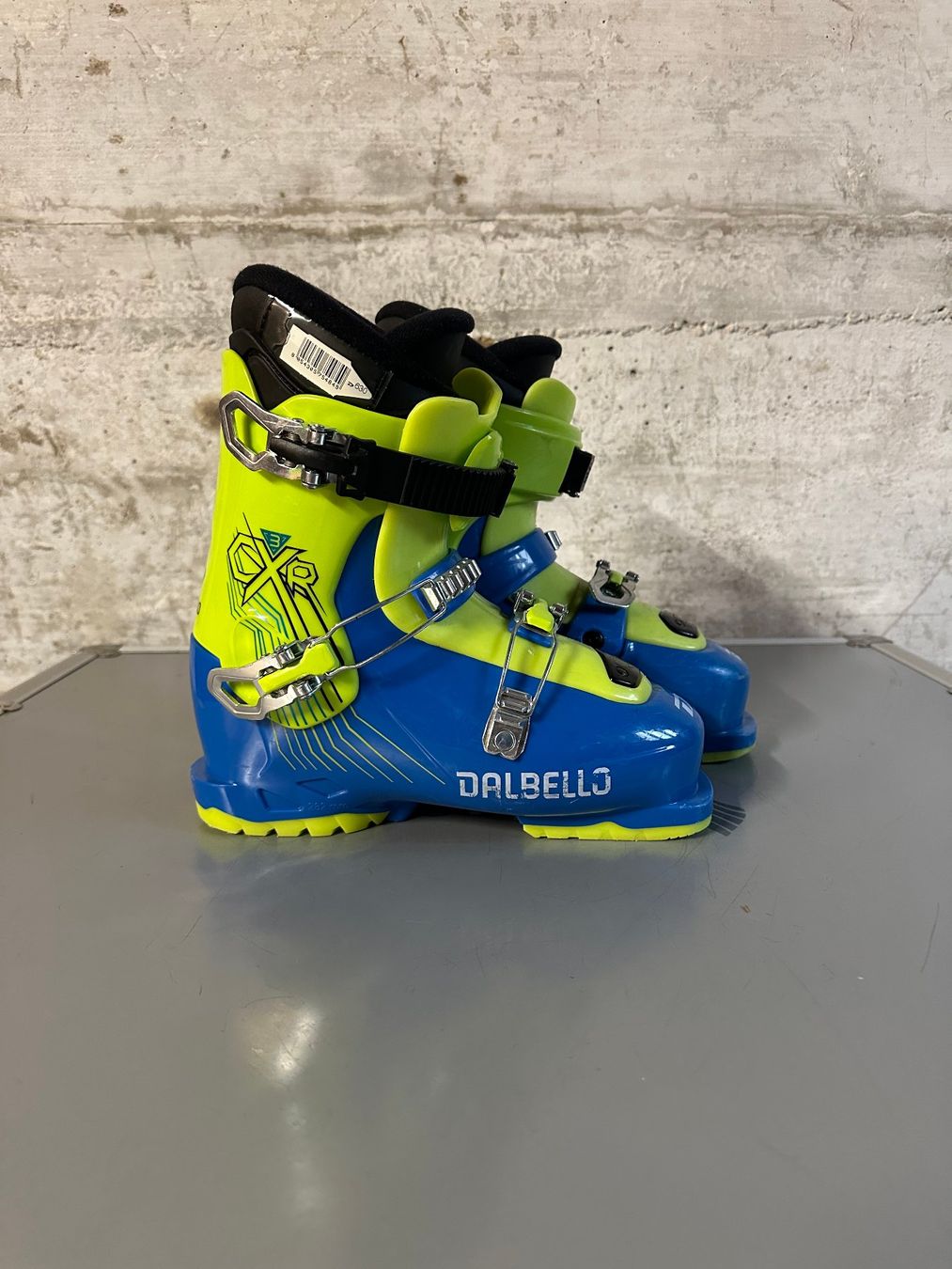 Scarpe per ragazzi: Dalbello Kinder Skischuhe 24.5 / Gr. 38.5 – Usato da Emmenbrücke venduto da karkarkar 2