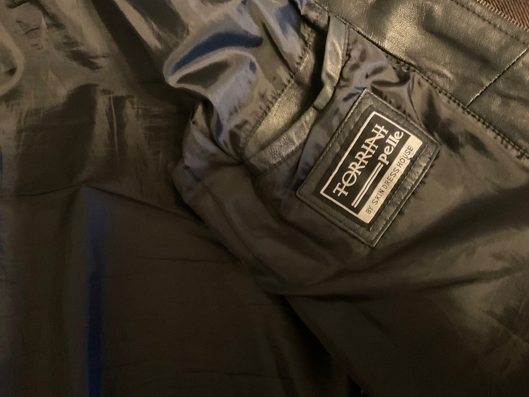 Giacche: Lederjacke – Usato da Moosseedorf venduto da MarcPSahli 2