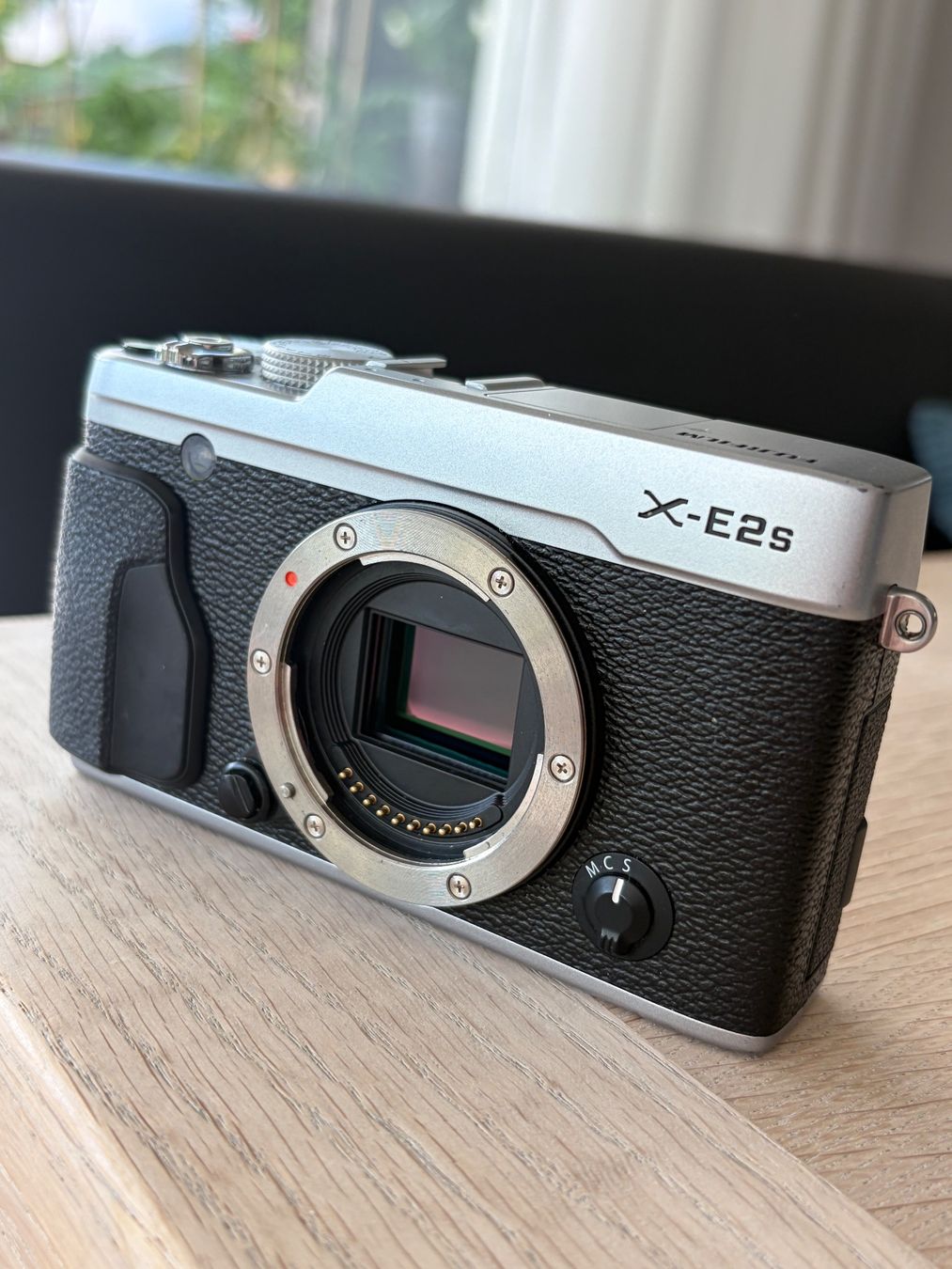Fujifilm Fotocamera: Fuji X-E2s Body, top Zustand – Usato da Oberweningen venduto da sesezrh