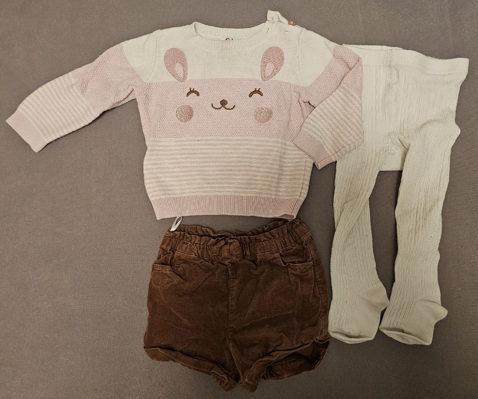 C&A Ensembles coordonnés: C&A Set Pullover, Hose & Strumpfhose, Gr.86 – D'occasion à Solothurn par jmarti01