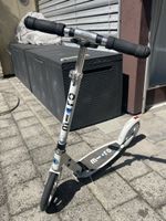 Micro Scooter / Tretroller / Trottinett