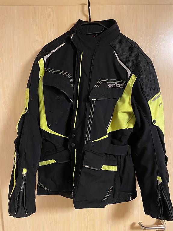 Lotti di vestiti: Büse Motorradbekleidung – Usato da Meyriez venduto da Samson-7